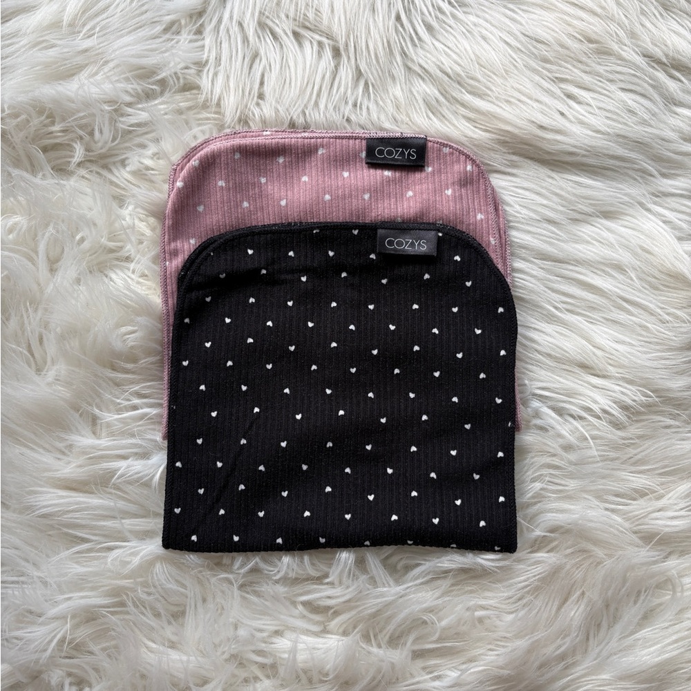 Cozys Black and Pink ribbed burp cloths